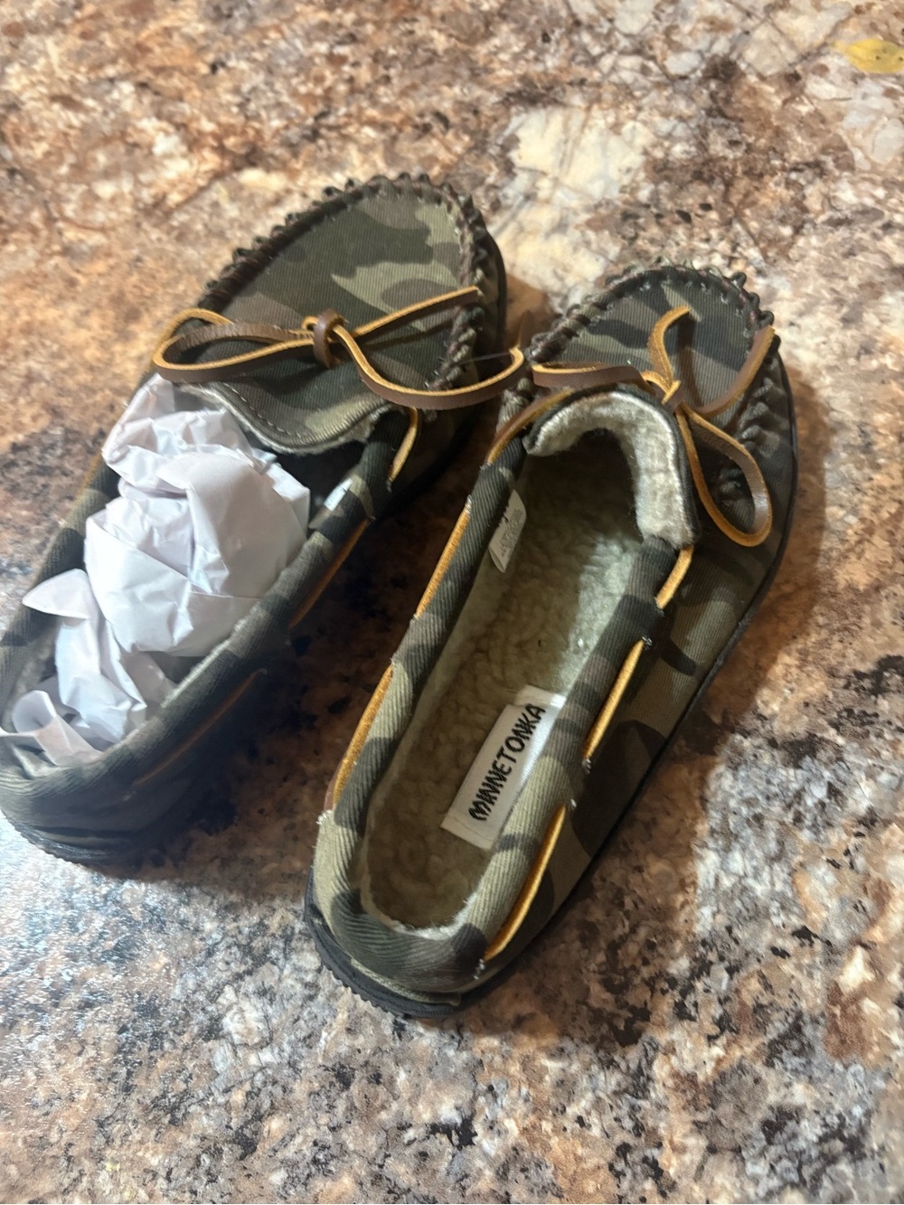 Minnetonka Kids Camo Moccasin Slippers in Green